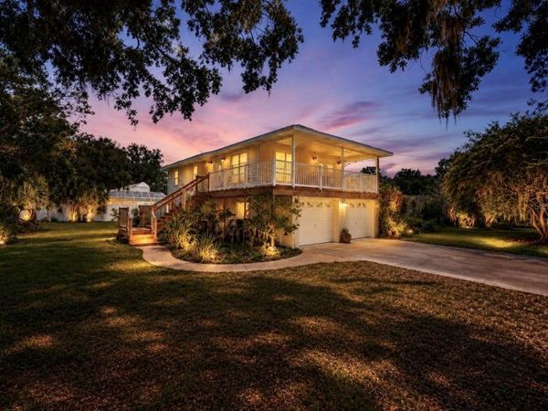 8017 MAYS AVENUE , RIVERVIEW, FL 33578