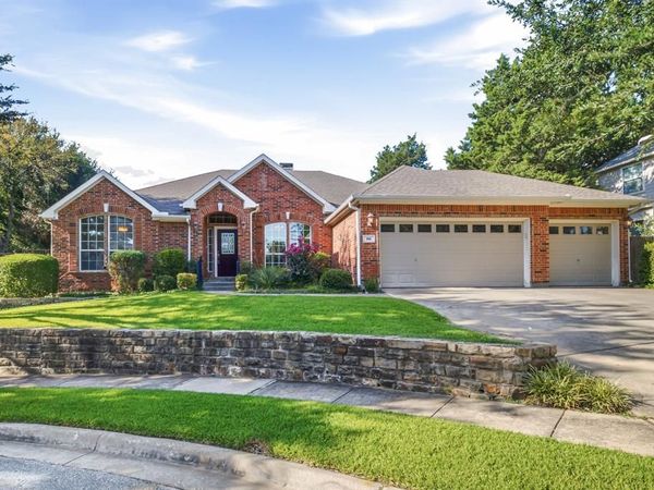 108 Trunkwood, Grapevine, TX 76051