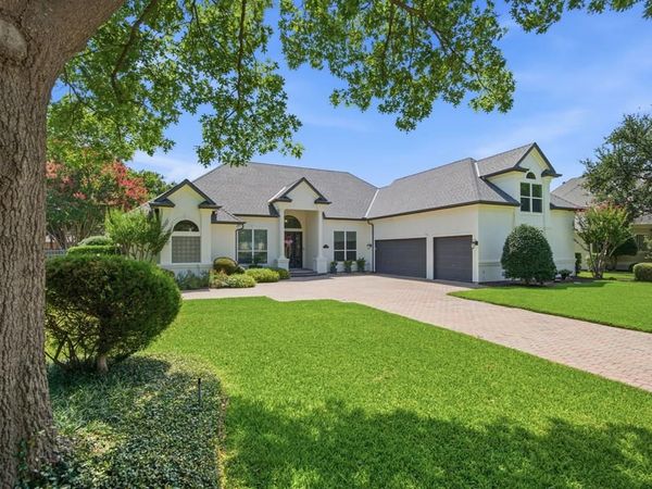 1430 Bent Trail Circle, Southlake, TX 76092