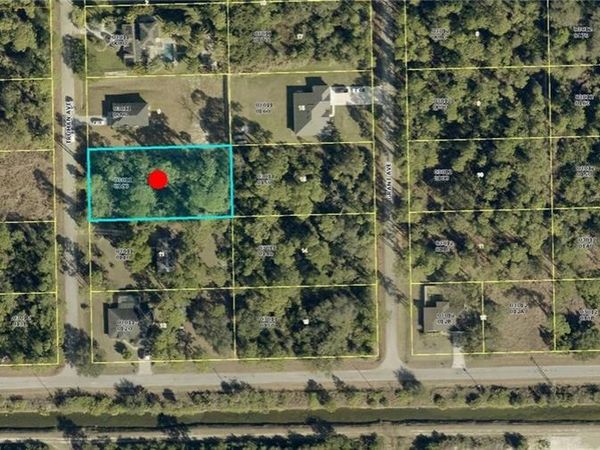 2004 Truman AVE , ALVA, FL 33920