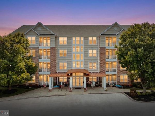1010 CREST WAY , Unit 402, YORK, PA 17403