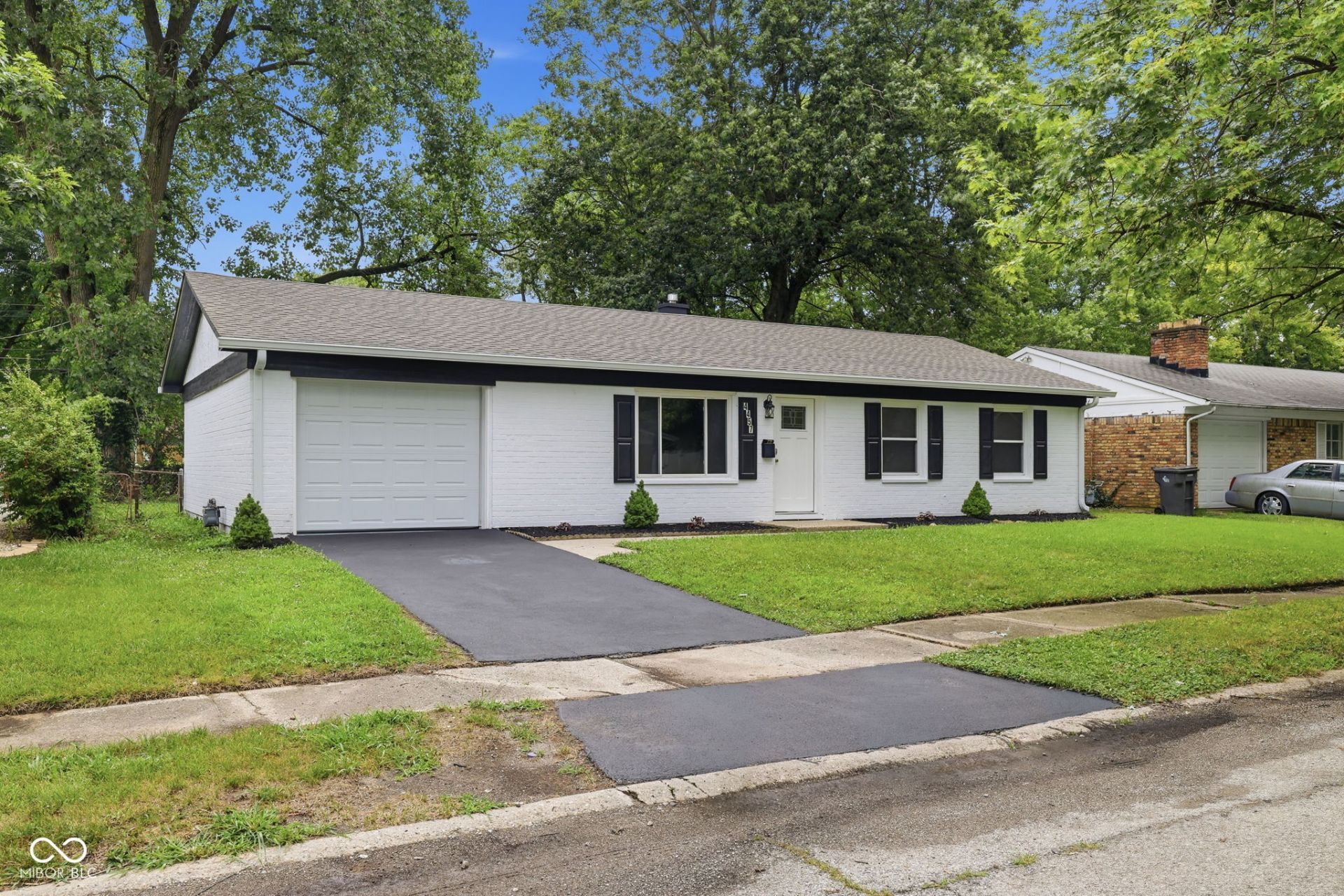 4457 N Sheridan Avenue, Indianapolis, IN 46226 Main Photo