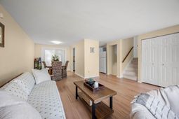 4950 Amberwood Lane photo 4