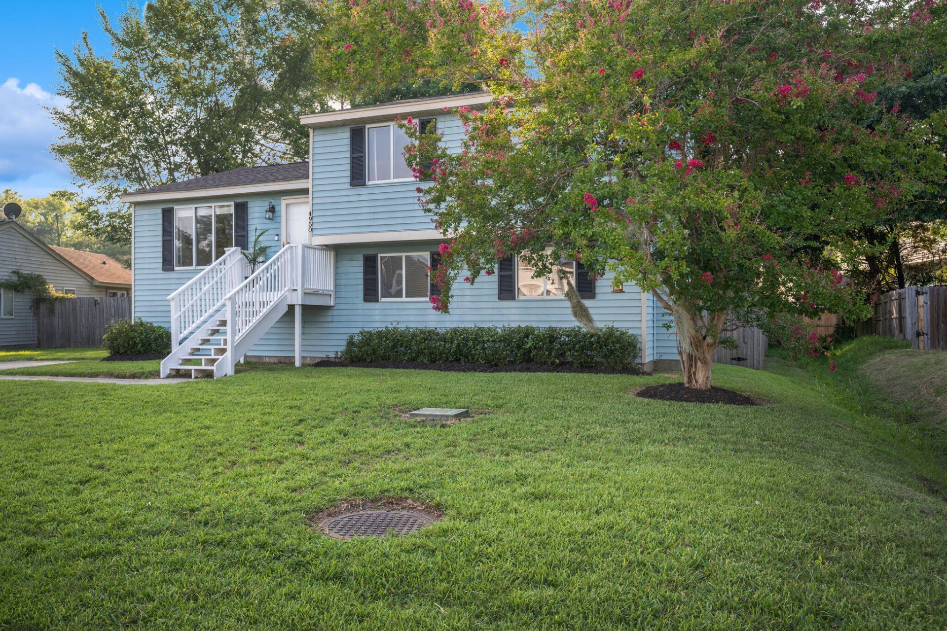 4950 Amberwood Lane Photo 42