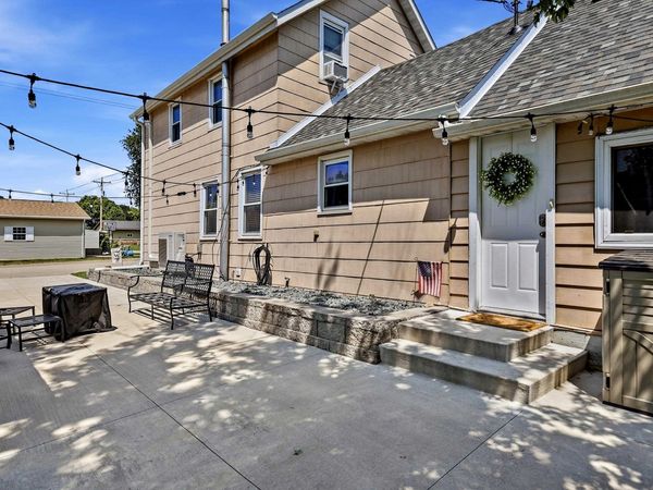 400 Church Street, Bellevue, IA 52031