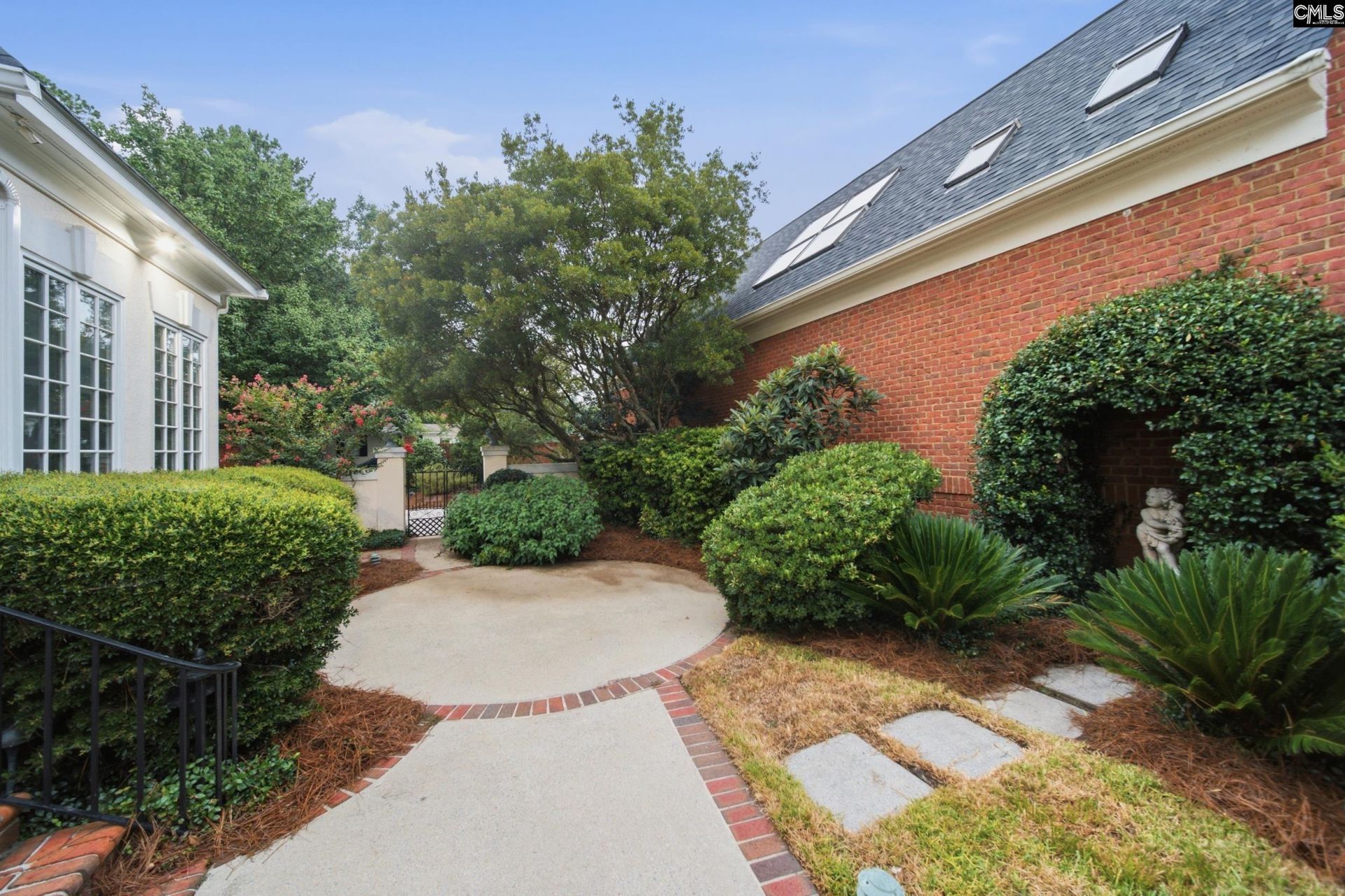 120 Old Mill Circle  Photo 4