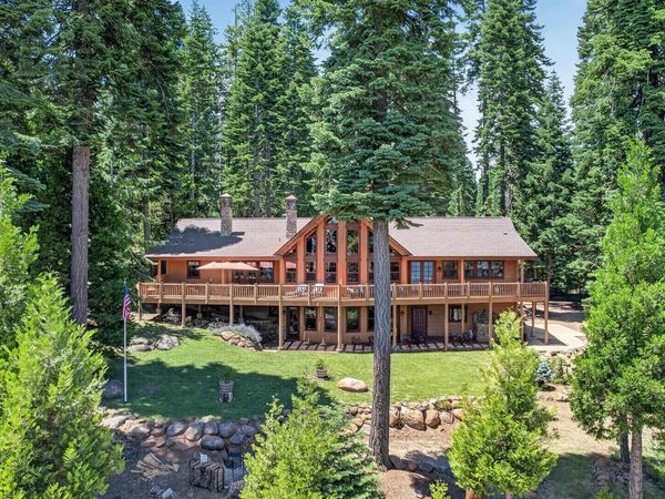 500 Peninsula Drive, Lake Almanor, CA 96137