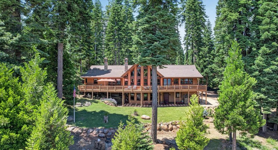 500 Peninsula Drive, Lake Almanor, CA 96137 Photo