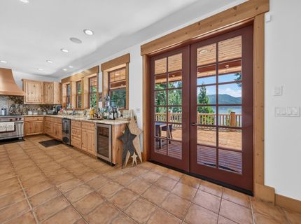 500 Peninsula Drive, Lake Almanor, CA 96137 Photo