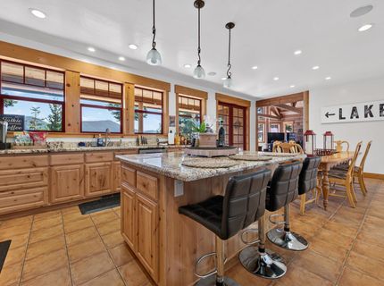 500 Peninsula Drive, Lake Almanor, CA 96137 Photo