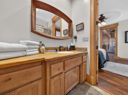 500 Peninsula Drive, Lake Almanor, CA 96137 Photo