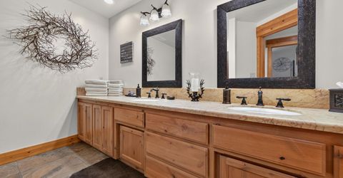 500 Peninsula Drive, Lake Almanor, CA 96137 Photo