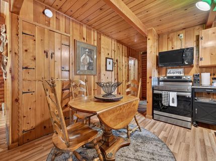 500 Peninsula Drive, Lake Almanor, CA 96137 Photo