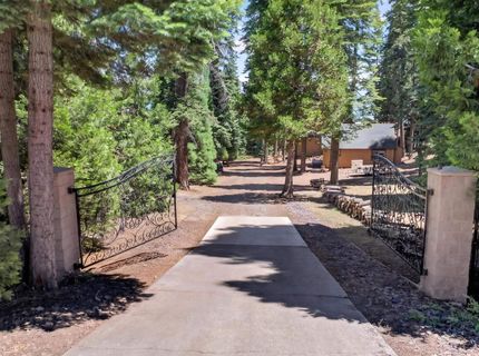 500 Peninsula Drive, Lake Almanor, CA 96137 Photo
