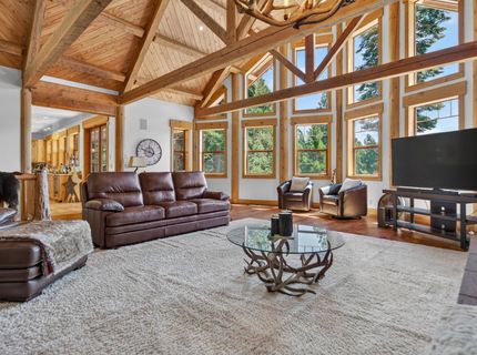 500 Peninsula Drive, Lake Almanor, CA 96137 Photo