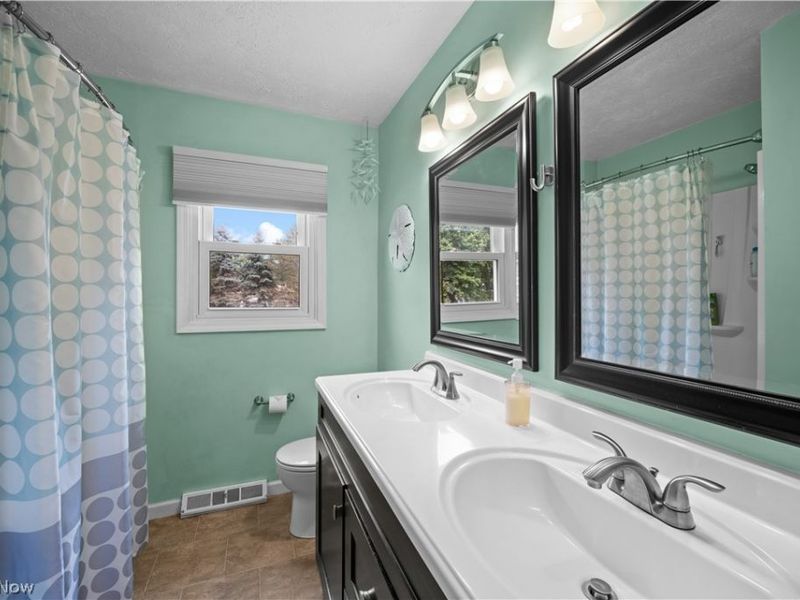 9307 Strausser Street NW, Massillon, OH 44646 Photo 15