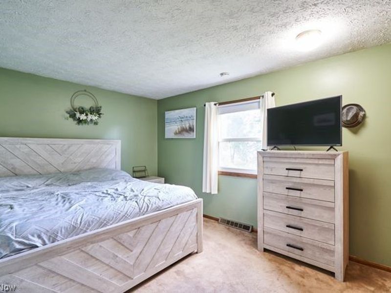 9307 Strausser Street NW, Massillon, OH 44646 Photo 16