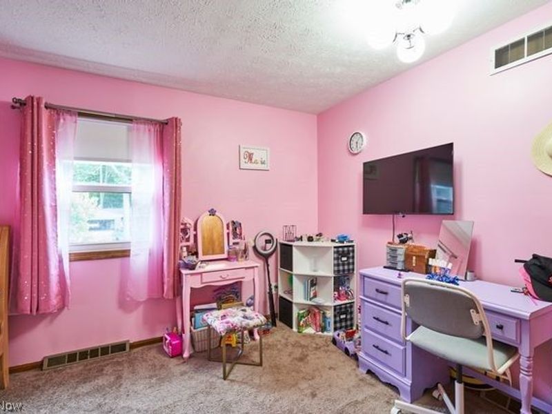 9307 Strausser Street NW, Massillon, OH 44646 Photo 18