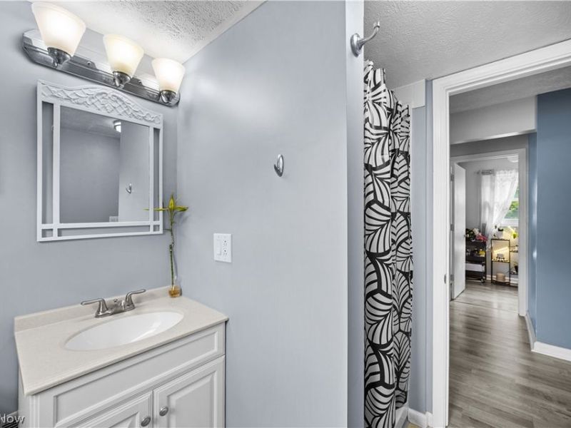 9307 Strausser Street NW, Massillon, OH 44646 Photo 20