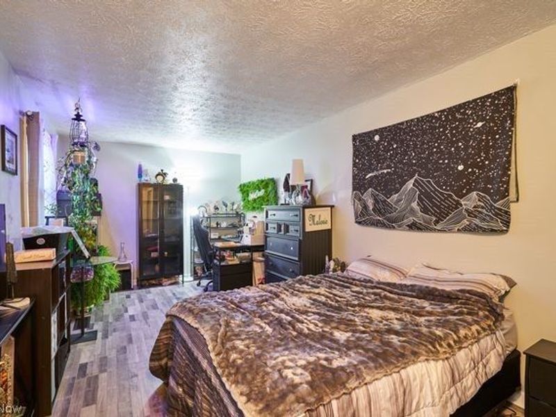 9307 Strausser Street NW, Massillon, OH 44646 Photo 21