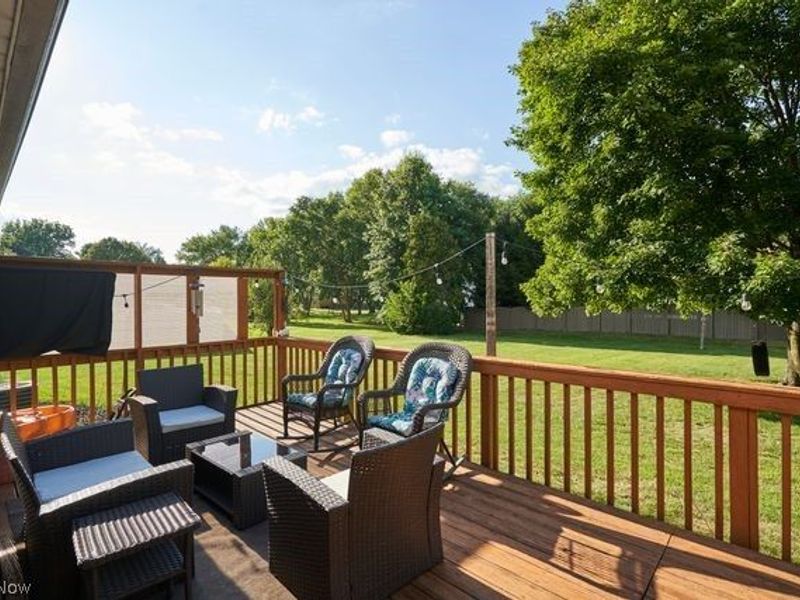 9307 Strausser Street NW, Massillon, OH 44646 Photo 4