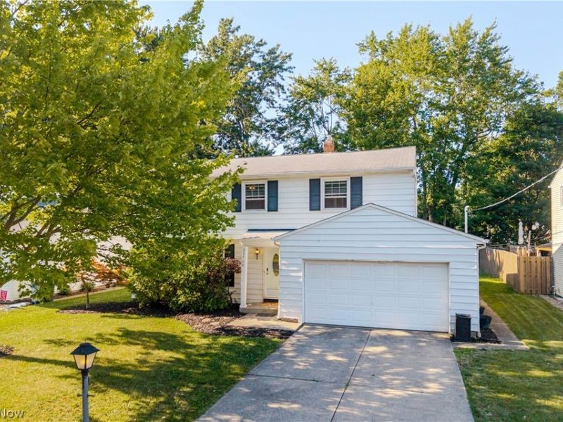 22760 Esther Avenue , Fairview Park, OH 44126 Photo 4
