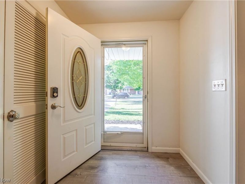 22760 Esther Avenue , Fairview Park, OH 44126 Photo 5