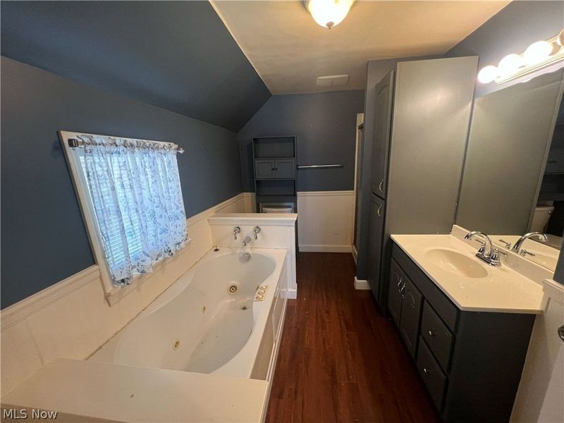 978 Buffalo Street , Conneaut, OH 44030 Photo 10