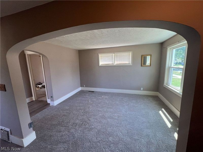 978 Buffalo Street , Conneaut, OH 44030 Photo 6