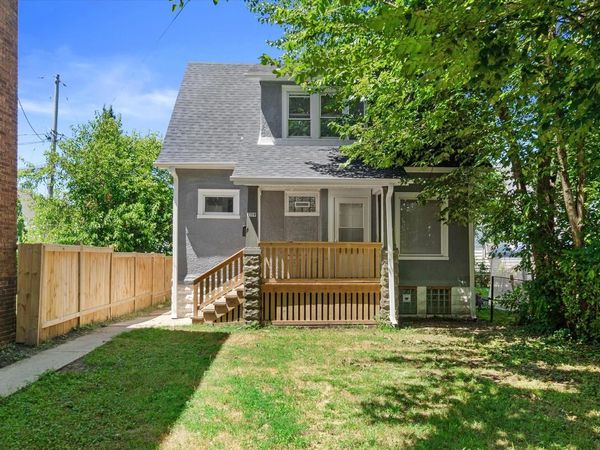 2119 S Muskego AVENUE, Milwaukee, WI 53215