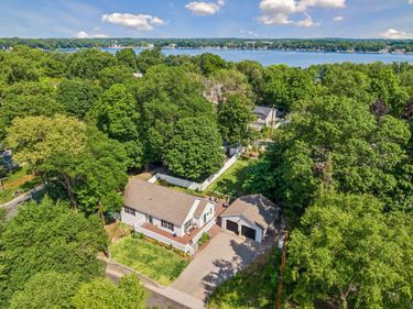 5142 Waterbury Road , Mound, MN 55364