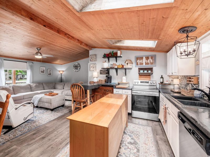 53 Pembroke, Unit 5 Lots 52-, Mount Gilead, OH 43338 Photo 8