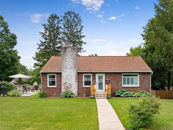 22 Kevan Circle, Manlius, NY 13104