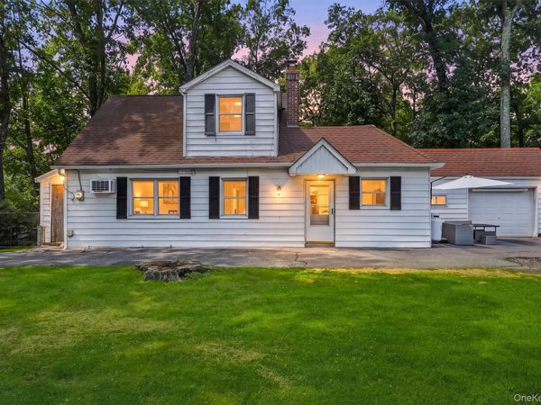 28 Mahopac Avenue , Amawalk, NY 10501
