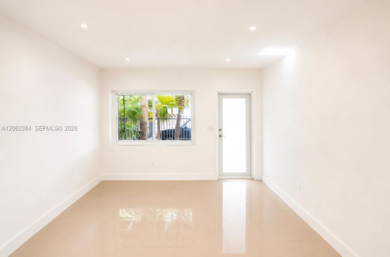 551 NE 61st St , Unit 3, Miami, FL 33137 Photo
