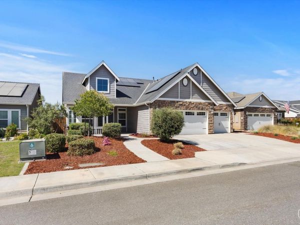 9524 Mountain Peak Lane, Shafter, CA 93263