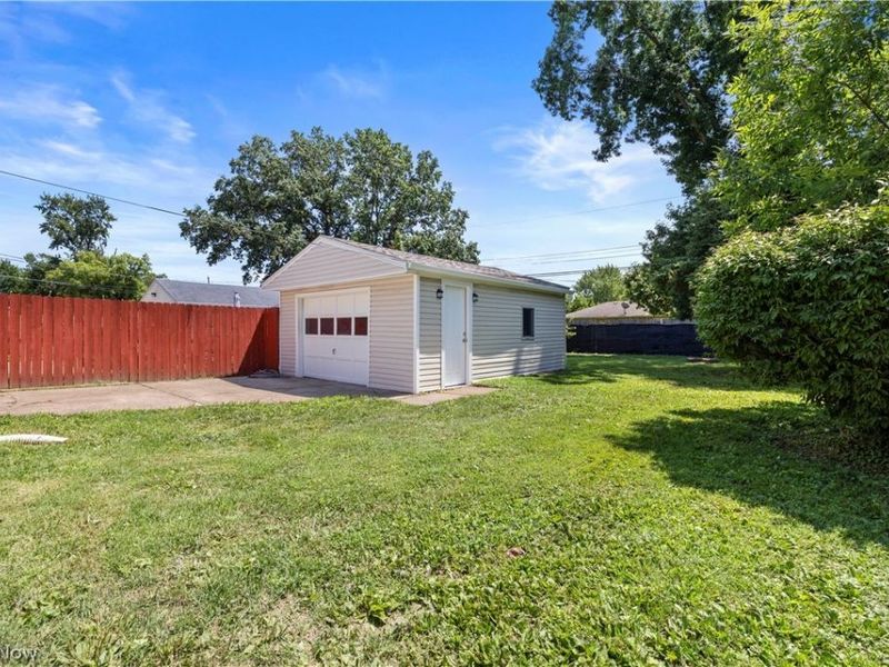 3162 Lincoln Street , Lorain, OH 44052 Photo 29