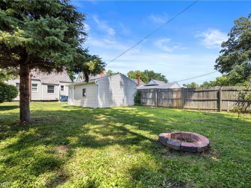 3162 Lincoln Street , Lorain, OH 44052 Photo 30