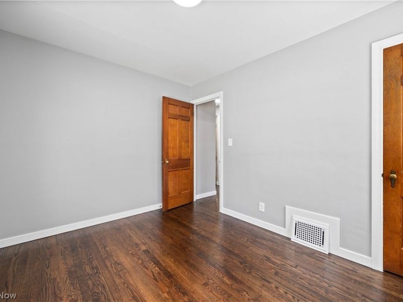 3162 Lincoln Street , Lorain, OH 44052 Photo 9