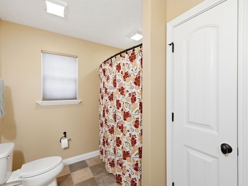 2655 Shady Tree Drive, Troy, OH 45373 Photo 20