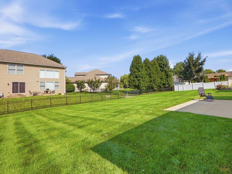 2655 Shady Tree Drive, Troy, OH 45373 Photo 32