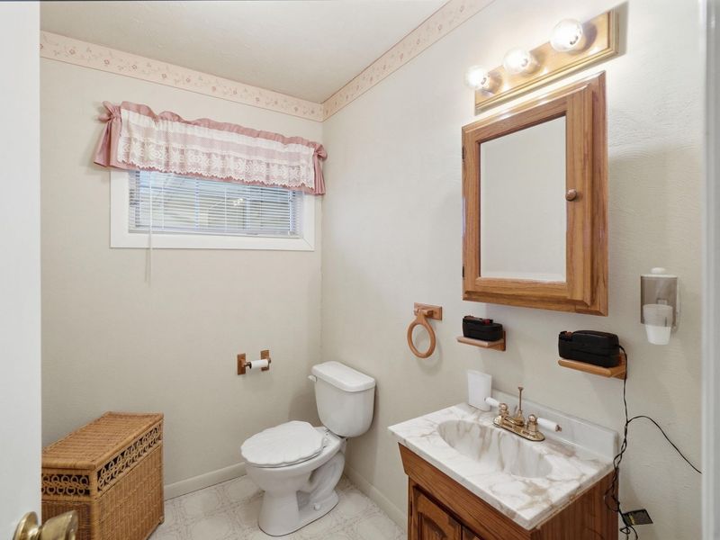 529 N Nixon Avenue, Lima, OH 45805 Photo 19