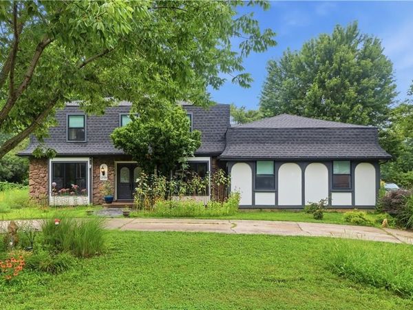 12739 Overbrook Road, Leawood, KS 66209