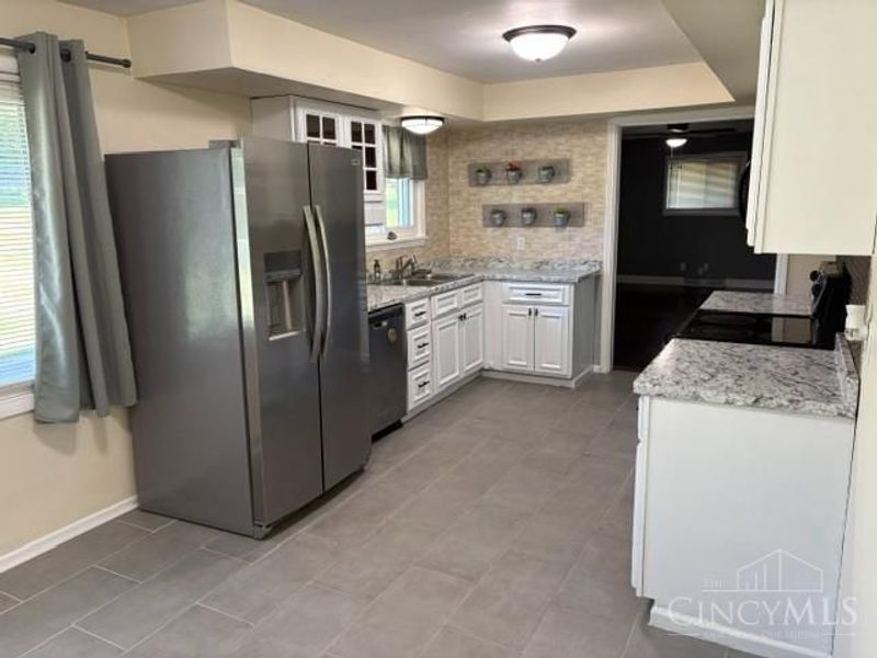 6249 Liberty Fairfield Road, Fairfield Twp, OH 45011 Photo 11