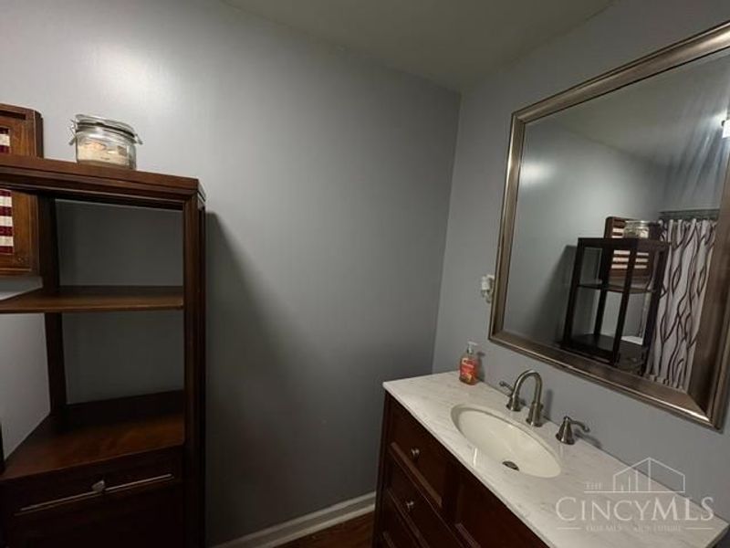 6249 Liberty Fairfield Road, Fairfield Twp, OH 45011 Photo 17