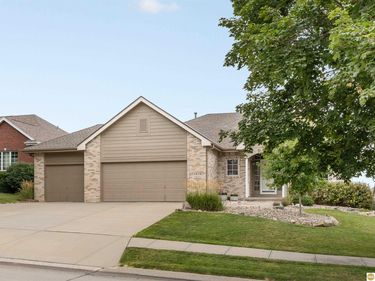 14639 Ernst Street, Bennington, NE 68007