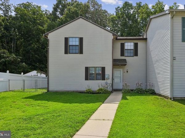 44 HAMPSHIRE ROAD, SICKLERVILLE, NJ 08081
