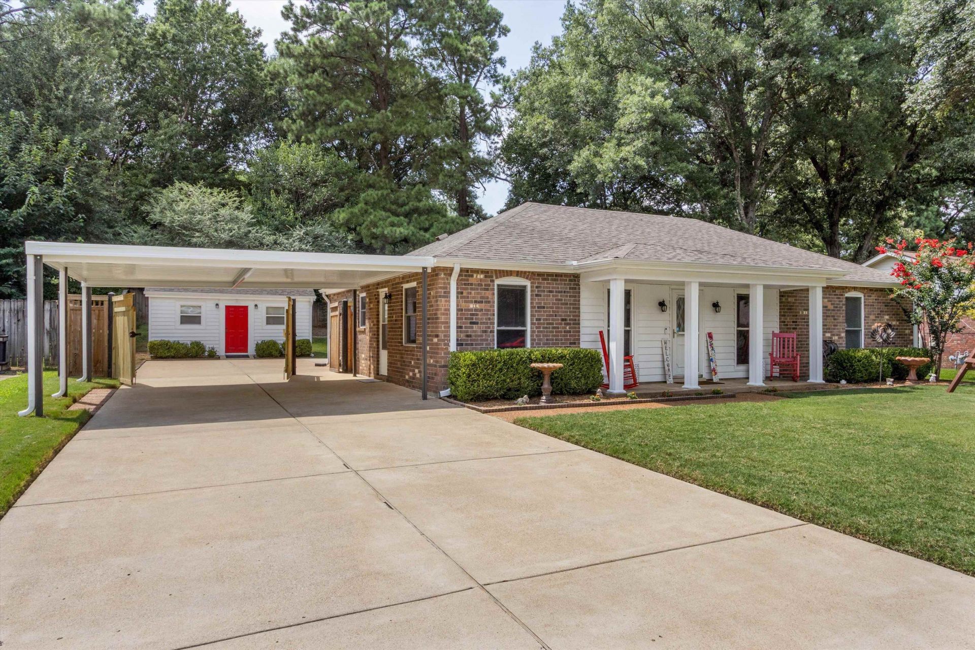 963 Hunters Retreat Dr, Collierville, TN 38017 Main Photo