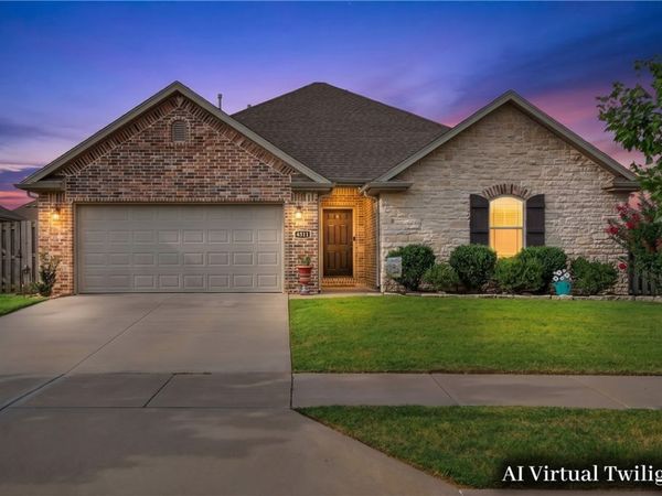 4511 W Blissful Drive, Fayetteville, AR 72704