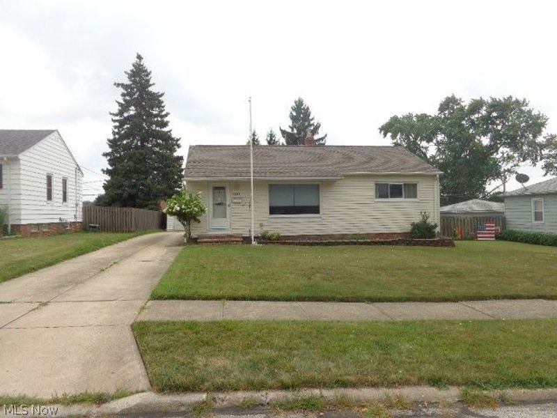 11141 Gabriella Drive , Parma, OH 44130 Photo 5